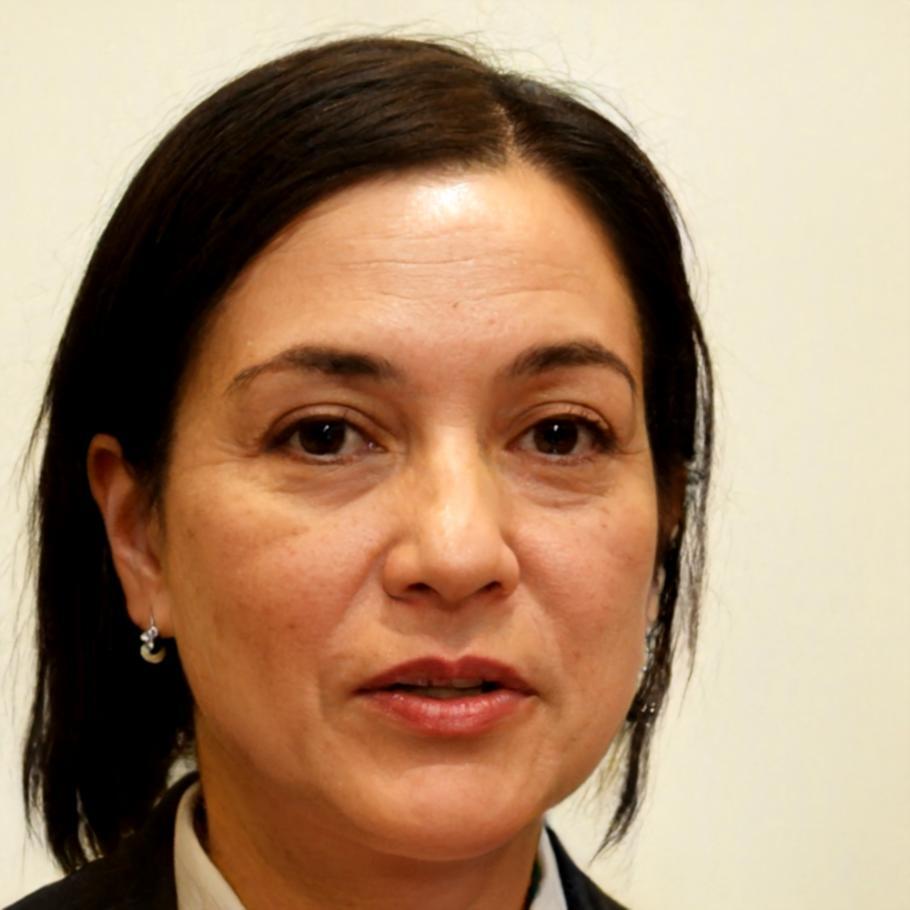 Portfolio management specialist and financial educator